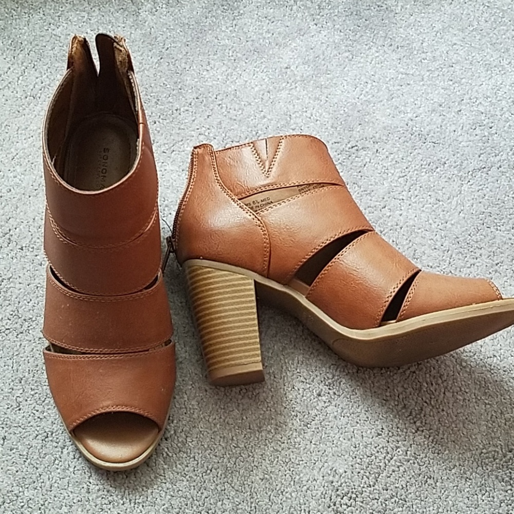 Shoes